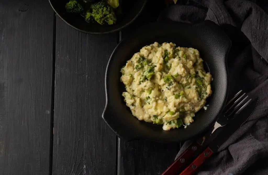 How Many Carbs Are in a Serving of Cauliflower Grits?